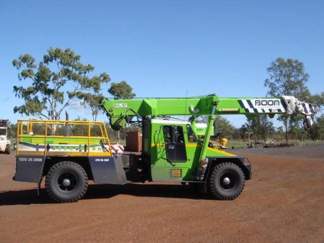 Articulated Pick and Carry Cranes